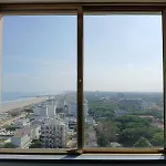 Cv011 - Milano Marittima, Trilocale Fronte Mare Con Vista Esclusiva