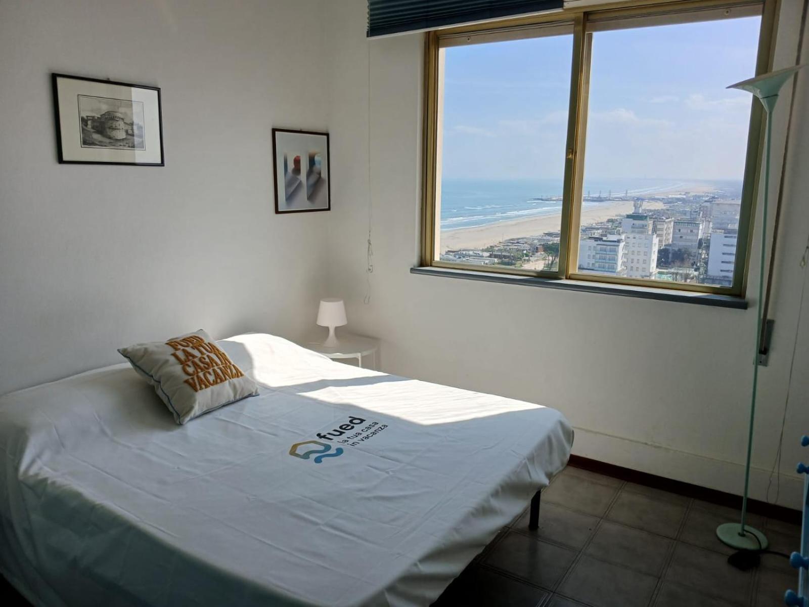 Appartamento Cv011 - Milano Marittima, Trilocale Fronte Mare Con Vista Esclusiva